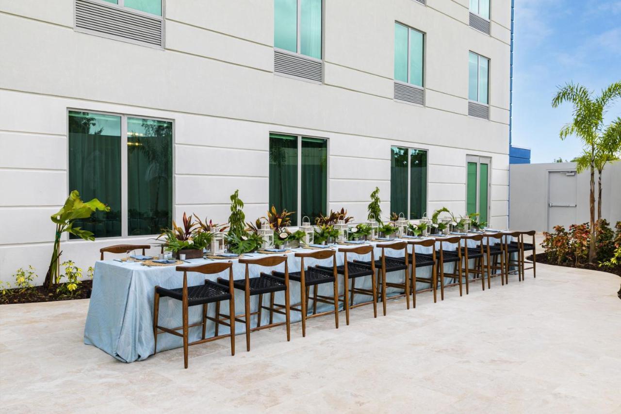 Fairfield By Marriott Luquillo Beach エクステリア 写真